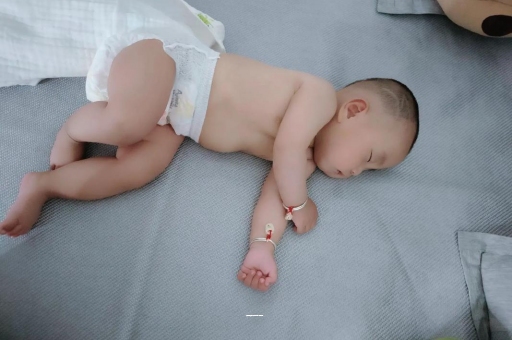 霍邱孕妇肚子一跳一跳